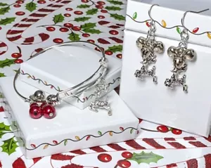 Christmas Bracelet Bangle Earring set Reindeer Jingle Teen Woman - Picture 1 of 8