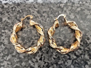 Gold Filled 40mm Chunky Treble Twisted Hoop Earring - Picture 1 of 2
