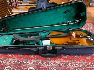 3/4 arco violin #314 - Picture 1 of 3