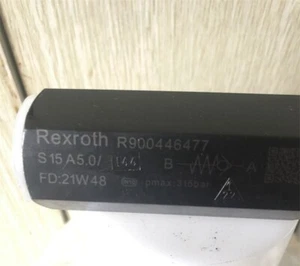 1PZ NUOVO Rexroth R900446477 S15A5.0/valvola - Foto 1 di 1