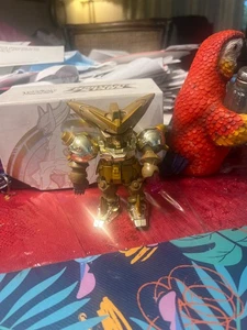 Bandai J8 Superior Defender Gold Master Gundam ? 4,5" Actionfigur 2003  - Bild 1 von 1