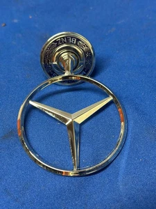 orig. Mercedes Stern A2218800086 für W167 W204 W211 W212 W213 W221 W222 W223 NEU - Picture 1 of 2