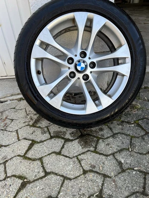 Bmw E 83 Reifen 4xStück  - Bild 1 von 4