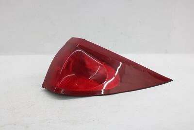 Задний фонарь в сборе правый QTR PNL MTD ПАССАЖИРСКАЯ СТОРОНА 4DR BUICK RENDEZVOUS 2002 - Изображение 1 из 4