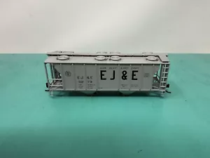 Atlas HO - PS2 Covered Hopper - Missing Trucks No Package - EJ&E - Picture 1 of 3
