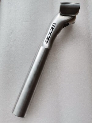 NEW ONE VINTAGE STYLE ZOOM AERO SEATPOST DIA 27.2MM LENGTH 220MM WEIGHT 333G - Image 1 of 4