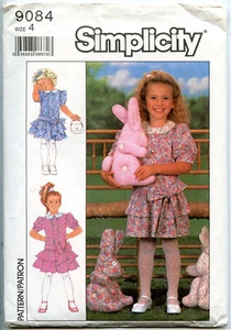 Vestido para niño y conejo de peluche de 16" - talla 4 - patrón de costura simplicidad - 1989 - Imagen 1 de 2