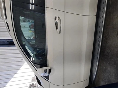 2013 Mercedes-Benz GL450 Driver Front Door Shell - Used - Local Pickup Only Foto 1 de 4