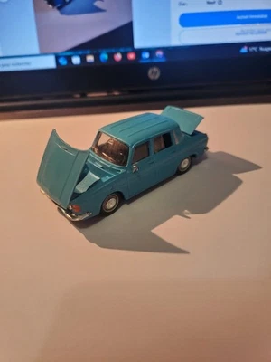 NOREV 1/43 RENAULT 10 LES MINIATURES DE NOREV NUMERO 9 BLEU RARE COMME NEUVE - Photo 1/4