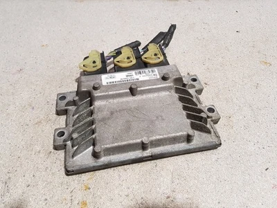 Ford Fiesta MK7 2013 1,25 módulo de control del motor de gasolina ECU c1bg-12a650-ne Foto 1 de 3