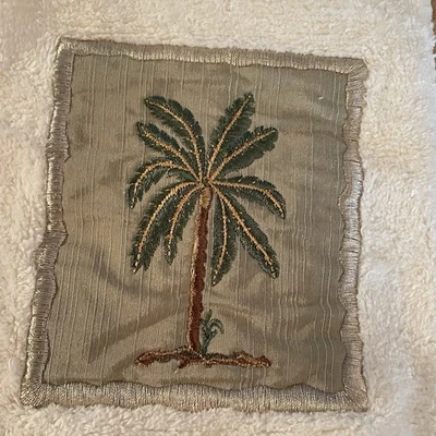 AVANTI BANANA PALM TREES CREAM TROPICAL EMBROIDERED (1) HAND TOWEL TASSELS - Image 1 of 4