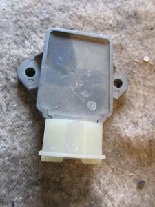 1992 Honda CBR600F2 CBR 600 charging voltage regulator - Picture 1 of 2