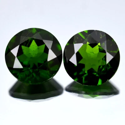 3.12 ct (2pcs) MATCHING PAIR  Round (8 x 8 mm) Green Chrome Diopside Genuine - Image 1 of 2
