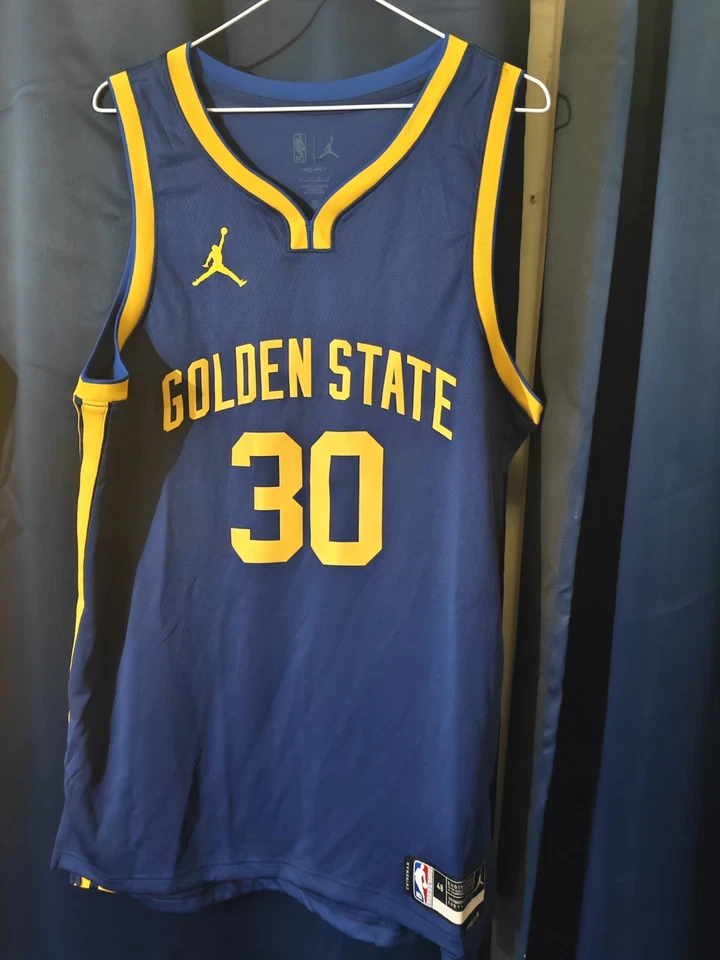 Camiseta deportiva para hombre Nike Golden State Warriors Steph Curry edición llamativa grande Foto 1 de 4