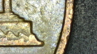 1969-D Lincoln Memorial One Cent Error NO "fg" & Floating Roof on reverse - Image 1 of 4