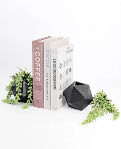 Geometrische dekorative Buchstützen mit künstlicher Perlenkette, modern Guss I... - Bild 1 von 8