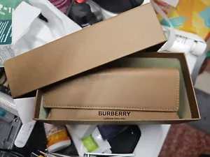 Marco de gafas amarillo transparente para mujer Burberry 52-15-140 #BE2345-3852 - Imagen 1 de 4