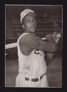 Frank Robinson REDS UNSIGNIERT 4-1/2 x 6-1/2 ORIGINAL STAFF PRESSEFOTO #25 - Bild 1 von 1