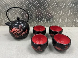 Ostasiatisches Teeservice schwarz rotes Pferd  - Bild 1 von 6