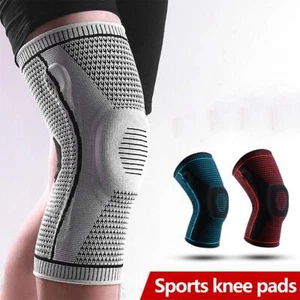 Ginocchiera Ultra AmRelieve Knee Elite Manica a Compressione con Stabilizzatori Laterali - Foto 1 di 16