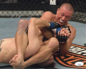 GEORGES ST. PIERRE GSP SIGNED AUTOGRAPH UFC MMA 8X10 PHOTO PROOF JSA COA #2 - Picture 1 of 5