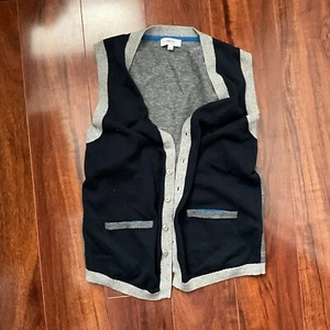 Hugo Boss Boy's Vest Sweater Cardigan Black And Gray Size 14-S - Picture 1 of 3