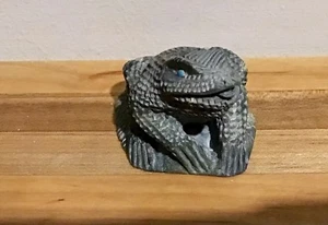 Calvin Weeka horned toad frog Zuni fetish carving - serpentine wturquoise eyes - Picture 1 of 5