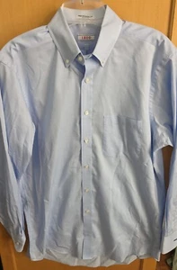 IZOD Dress shirt men size 15 1/2 34-35 long sleeve button down collared shirt - Picture 1 of 4
