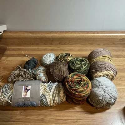 Lot of 6+ acrylic wool? scrap yarn for granny squares etc - shades grey brown - Image 1 of 4