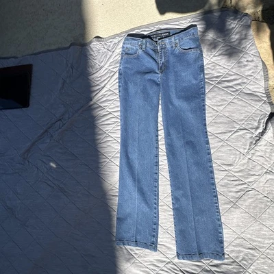 Pantalones de mezclilla David Kahn para mujer talla 4 lavado regular corte bootcut  Foto 1 de 4