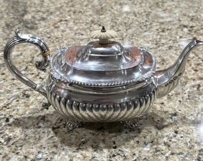 BIRKS STERLING SILVER COFFEE TEA POT 776 GRAMS VINTAGE 1900-1940 BALUSTER FOOTED - Image 1 of 4