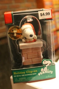 Clip-On CVS Holiday ~ Snoopy - Imagen 1 de 1