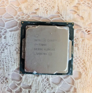 Pièce détachée pour ordinateur Intel Core i7-7700k - Photo 1/2