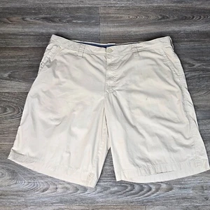 Columbia Sportswear Shorts Men’s 38 Khaki Lightweight Athletic Quick Dry Unlined - Picture 1 of 14
