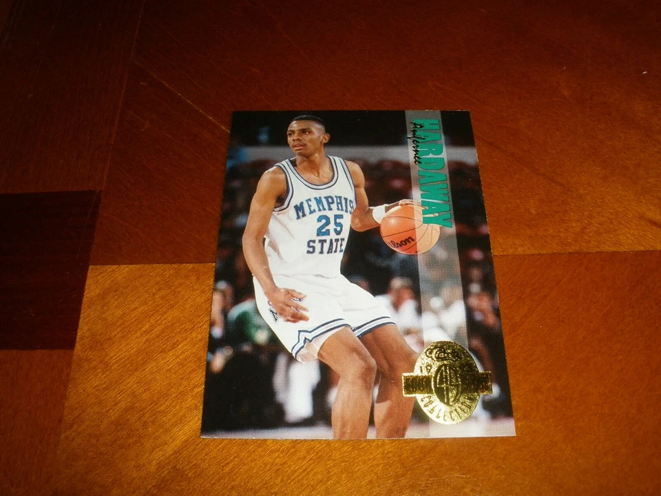 1993 Classic Four Sport Basketball Set Break (#1-319) .99 Singles-Qty. Discount - Image 1 of 1