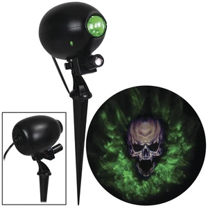 LED Green Flaming Sinister Skull Projection Light Outdoor Haunted House Decor - Picture 1 of 9