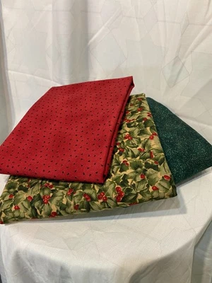 Lot of three Christmas quilting cotton fabrics, various sizes pre-shrunk - Image 1 of 2