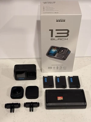 📸 GOPRO HERO 13 BLACK ULTIMATE BUNDLE - ULTRA WIDE LENS, 3 BATTERIES, 256GB SD - Image 1 of 4