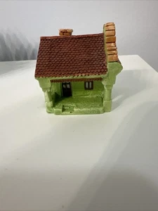 Vintage 2” Pannonian House Bosnian ZABAC Figurine Green - Picture 1 of 5