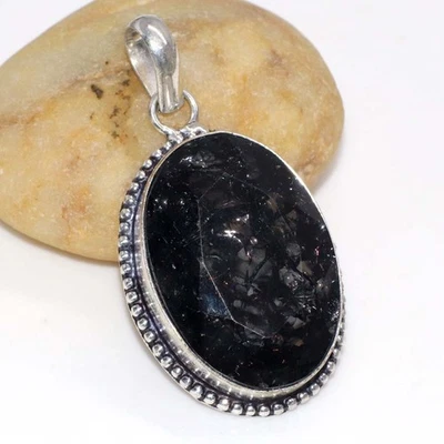 Colgante hecho a mano con piedras preciosas de cristal negro agrietado facetado 1,8" GW Foto 1 de 3