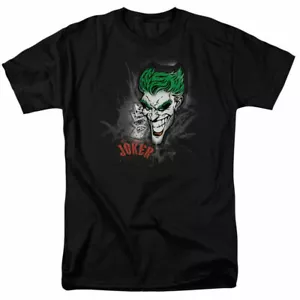 The Joker Sprays The City T-Shirt Lizenz Comic Buch Tee Schwarz - Bild 1 von 2