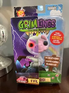 Fingerlings Grimlings EVIL GIGI Unicorn - Picture 1 of 4