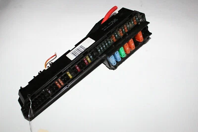 BMW E60 530i 525i 550i 2004-2010 relé interior caja de fusibles J5727 Foto 1 de 4