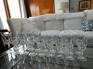 16 VINTAGE Wine Water Glasses Crystal Vertical Cuts Hexagon Stem Two Sizes - Picture 1 of 6