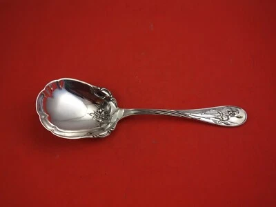 Quintessence by Lunt Sterling Silver Berry Spoon 9 3/8" - Image 1 of 2