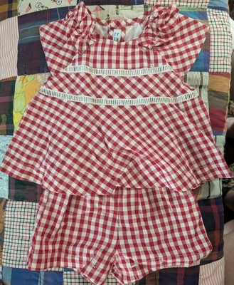 NUEVO SIN ETIQUETAS MAYORAL TALLA 9M CONJUNTO CORTO DE UNA PIEZA ROJO Y BLANCO SUPERRRR ¡ADORABLE!  Foto 1 de 4