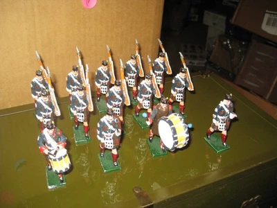 Juego de 14 escoceses vintage? Figuras de metal de banda de marcha y batería Foto 1 de 3