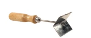 Drahtstopper Reiniger - WE2 - Bienenstockstopper Reiniger, Schaber DORN - Bild 1 von 1