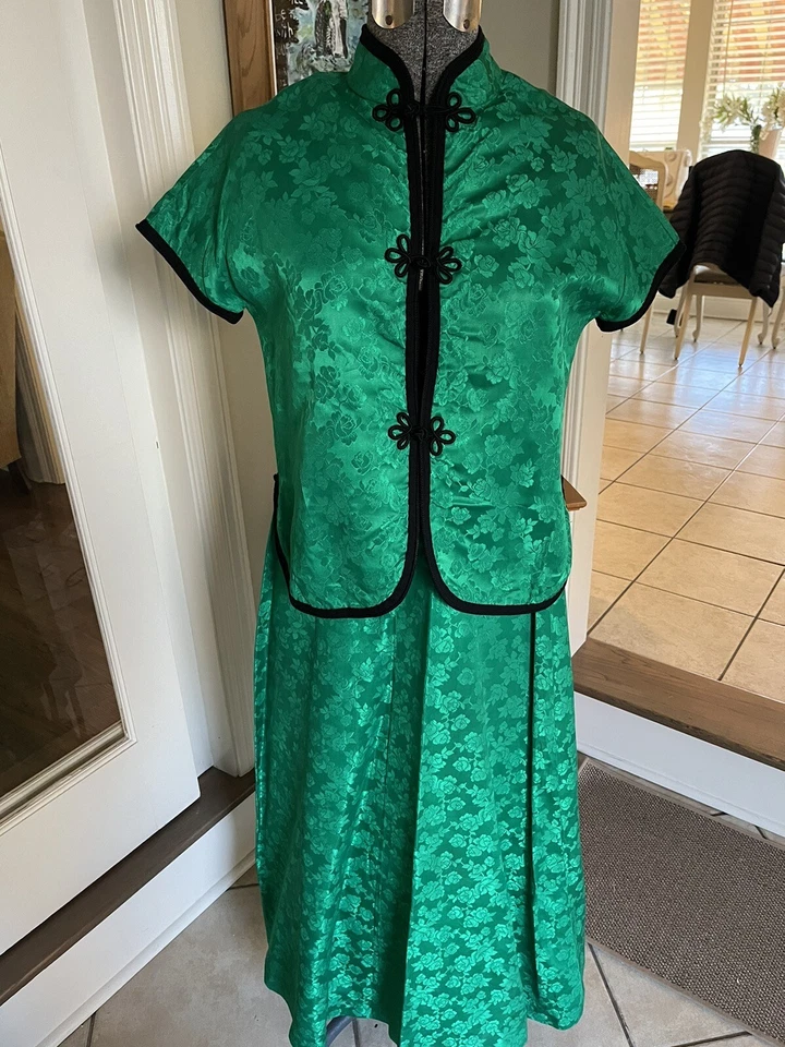 Disfraz de geisha japonesa vintage años 60 2 piezas verde hecho a mano Halloween Foto 1 de 4