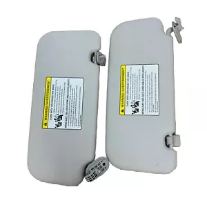 ✅ 2012-2017 HYUNDAI ACCENT Driver & Passenger SUN VISORS SUNVISORS PAIR - Picture 1 of 13